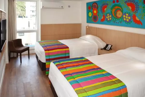 HOTEL-ROYALTY-RIO